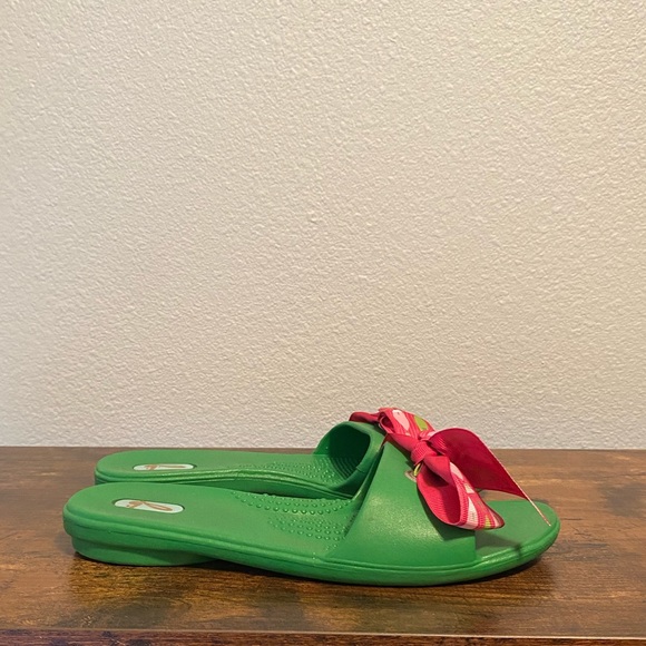 Okab Green Original Pink Bow Sandals - Picture 5 of 8